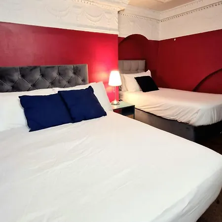 Apartment Centrally Located - 1